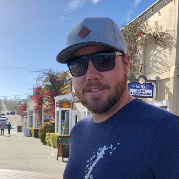 Meet your Posher, Kevin - Picture 1 of 1